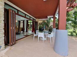 Amatapura Beach Villa 15