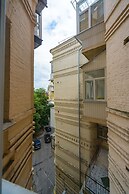 Kiev Accommodation Hotel Service