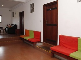 Thumbelina Apartments