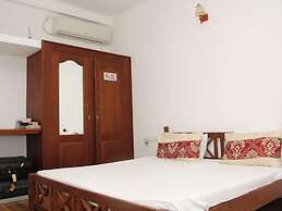 Thumbelina Apartments