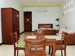 Thumbelina Apartments