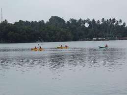 Thumbelina Apartments