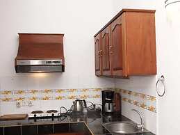 Thumbelina Apartments