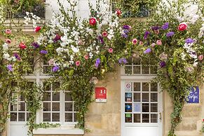 Hôtel Jeanne d'Arc Le Marais