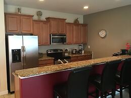 Paradise Palms Resort by DWS Vacation Villas