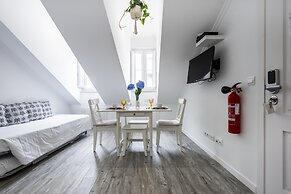 Castle Inn Lisbon Apartments