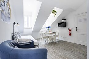 Castle Inn Lisbon Apartments