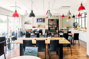 KYRIAD LYON EST - Stadium - Eurexpo