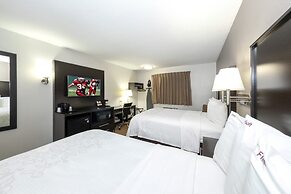 Red Roof Inn PLUS+ Huntsville