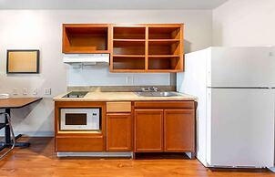 Extended Stay America Select Suites - Oklahoma City - West