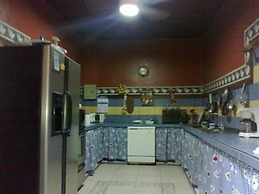 Charly's Place Hotel