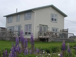 Amherst Cove Cottages