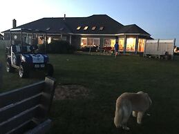 Amherst Cove Cottages