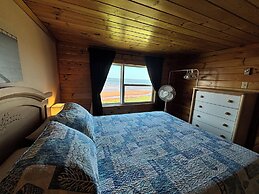 80 Oceanside Cottage