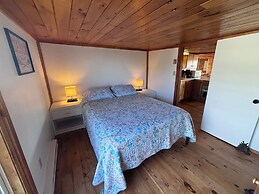 80 Oceanside Cottage