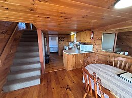 80 Oceanside Cottage