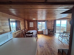 80 Oceanside Cottage