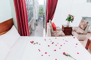 Art Deluxe Hotel