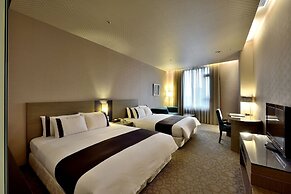 Shinkansen Grand Hotel