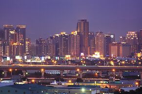 Shinkansen Grand Hotel