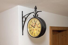 AvenidA Panorama Chalet by Alpin Rentals