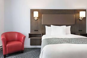 Travelodge by Wyndham Rigaud