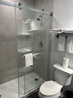 Travelodge by Wyndham Rigaud