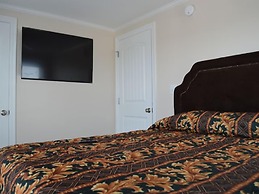 Copley LaReine Motel