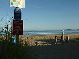 Copley LaReine Motel