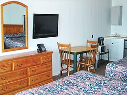 Copley LaReine Motel