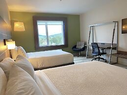 Holiday Inn Express & Suites Victoria - Colwood by IHG
