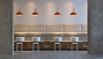 Courtyard by Marriott Calgary South