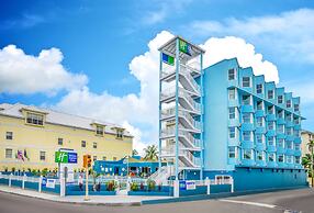 Holiday Inn Express & Suites Nassau by IHG
