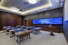 Hilton Garden Inn Izmir Bayrakli