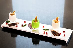 Le Meridien Paro, Riverfront