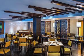 Le Meridien Paro, Riverfront