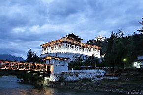 Le Meridien Paro, Riverfront