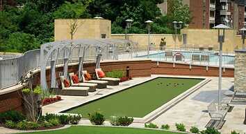 Ovation at Park Crest by Bridgestreet