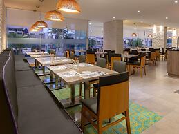 Mercure Santa Marta Emile