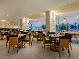 Mercure Santa Marta Emile