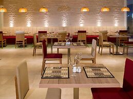 Mercure Santa Marta Emile