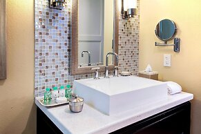 Playa Largo Resort & Spa, Autograph Collection