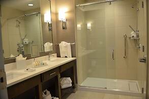 Doubletree By Hilton Reading