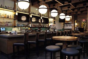 Doubletree By Hilton Reading