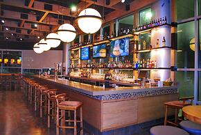 Doubletree By Hilton Reading