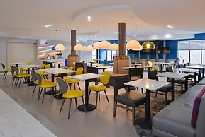 Holiday Inn Express & Suites Shippensburg by IHG