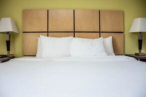 Candlewood Suites : Overland Park - W 135th St, an IHG Hotel