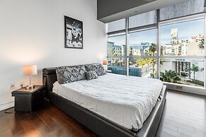 Heaven on Hollywood Furnished Apts - Vine