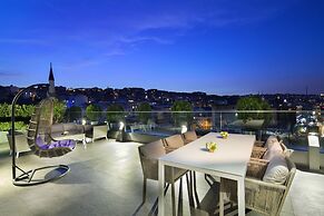 DoubleTree by Hilton Hotel Istanbul - Piyalepasa