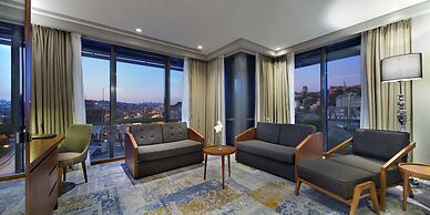 DoubleTree by Hilton Hotel Istanbul - Piyalepasa